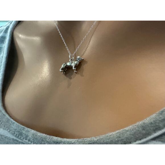 Sterling Silver Loving Labrador Dog Charm Necklace - Picture 3 of 5